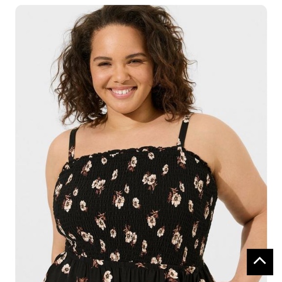 Torrid like new women’s floral one piece jumpsuit. - Picture 2 of 7